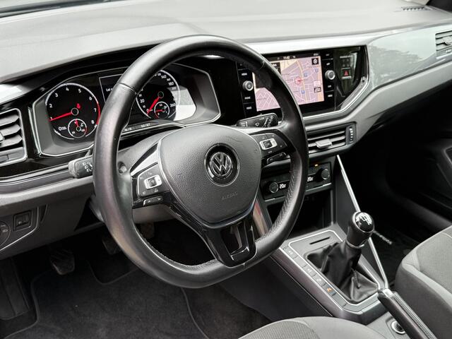 Volkswagen POLO 1.0 TSI *!* R-LINE *!* NAVI/ RADAR/ CARPLAY/ 18 INCH *!*