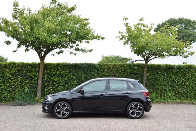Volkswagen POLO 1.0 TSI 96 PK NAVI ECC PDC NAP 1e eigenaar Comfortline Business