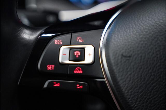 Volkswagen POLO 1.0 TSI Highline Business R/ACC/Navi/Carplay/Clima