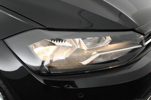 Volkswagen POLO 1.0 TSI 95pk Highline Navigatie Stoelverwarming