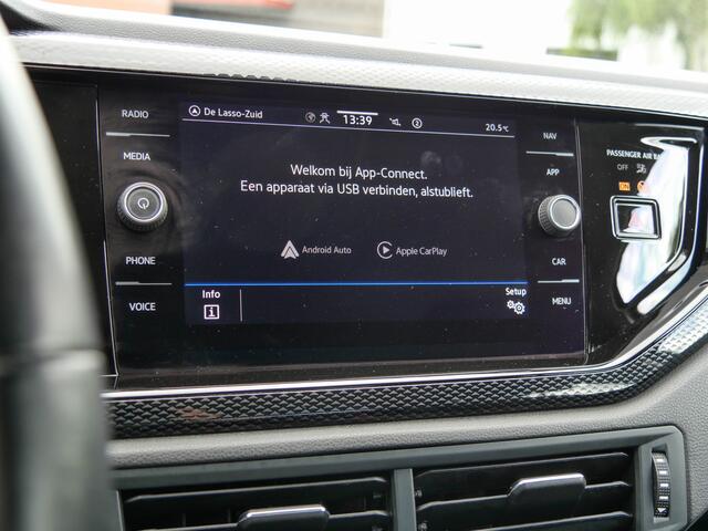 Volkswagen POLO 1.0 TSI 95PK Automaat Life Business | NAVIGATIE | CAMERA | CARPLAY | CRUISE CONTROL |