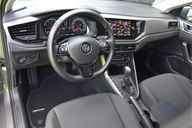 Volkswagen POLO 1.0 TSI DSG Nieuwstaat! PDC ECC stoelverw. Carplay Navi Garantie Comfortline Business