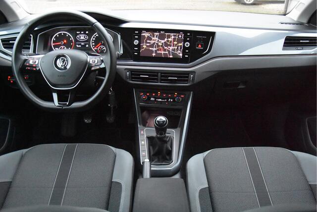 Volkswagen POLO 96 PK TSI R-Line Highline PDC ECC Navi Carplay NAP Garantie