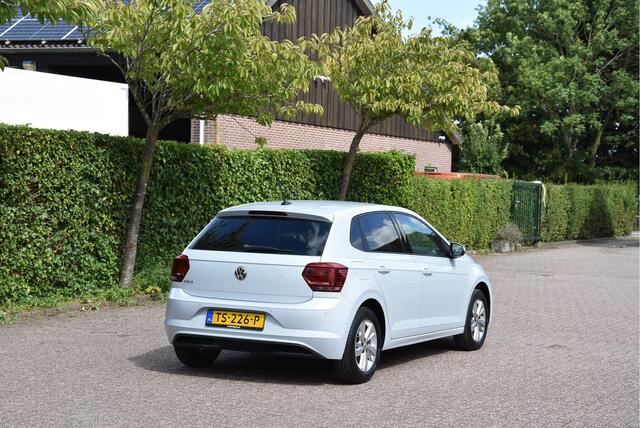 Volkswagen POLO 1.0 TSI DSG automaat ECC PDC Navi stoelverw. Carplay Comfortline Business