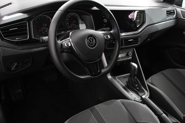 Volkswagen POLO 1.0 TSI 110pk DSG Highline | Navigatie | Apple Carplay/Android Auto | Parkeersensoren | Adaptive Cruise Control | Stoelverwarming | Getinte ramen | Climatronic