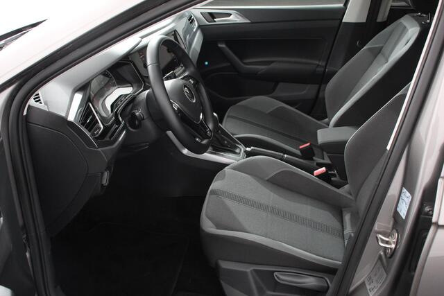 Volkswagen POLO 1.0 TSI 110pk DSG Highline | Navigatie | Apple Carplay/Android Auto | Parkeersensoren | Adaptive Cruise Control | Stoelverwarming | Getinte ramen | Climatronic