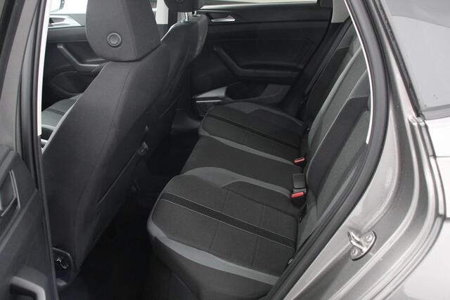 Volkswagen POLO 1.0 TSI 110pk DSG Highline | Navigatie | Apple Carplay/Android Auto | Parkeersensoren | Adaptive Cruise Control | Stoelverwarming | Getinte ramen | Climatronic