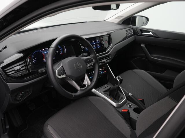 Volkswagen POLO 1.0 TSI 95 pk Life Business | Navigatie | Adaptive Cruise | Parkeersensoren voor/achter | Climatronic