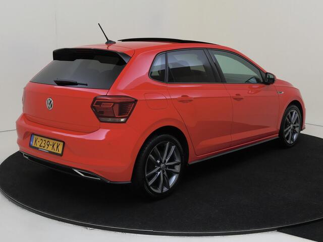 Volkswagen POLO 1.0 TSI Highline | Panoramadak | LED verlichting | Adaptieve demping | Digital cockpit Pro | Navigatie | Parkeersensoren | Adaptieve cruise control |