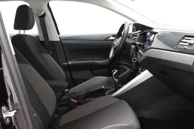 Volkswagen POLO 1.0 TSI Life | MULTIMEDIA PACK | DAB | NAVIGATIE | DRAADLOZE TELEFOONLADER