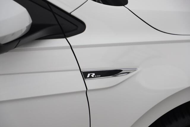 Volkswagen POLO 1.0 TSI R-Line Edition 95PK Carplay Android Navigatie 16 inch LMV Adaptive Cruise Getint Glas Airco LED NAP!