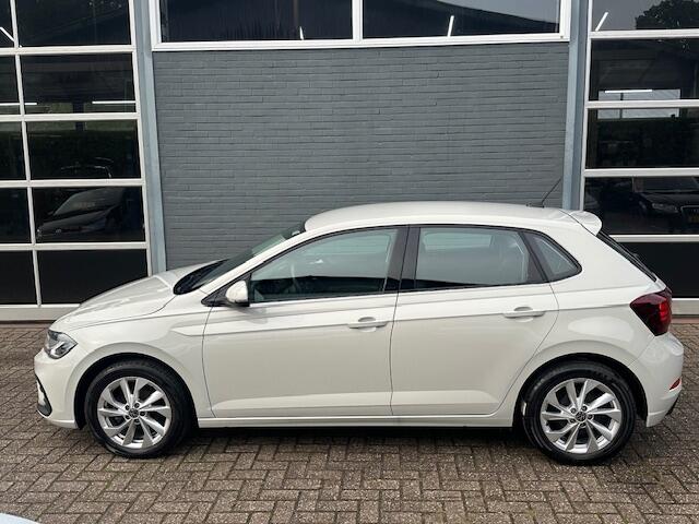 Volkswagen POLO 1.0 TSI Life Edition / Led koplampen / Parkeersenoren V+A