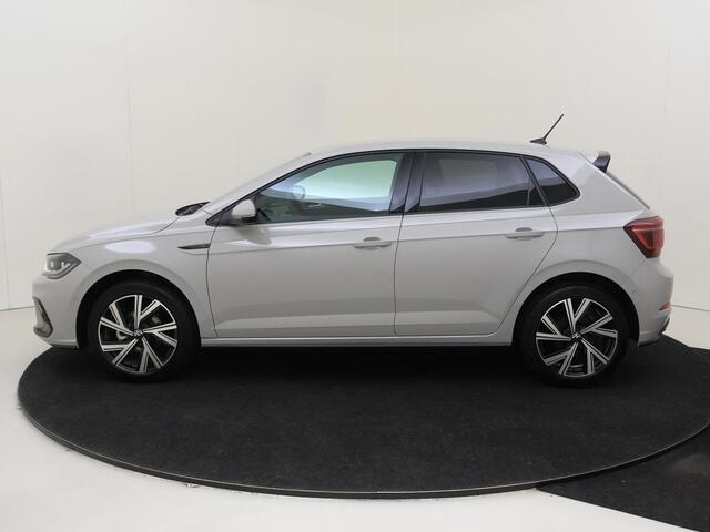 Volkswagen POLO R-Line Edition | 'App-Connect' draadloze smartphone integratie | Achterlichten LED | Afstandscontrolesysteem (Front Assist)