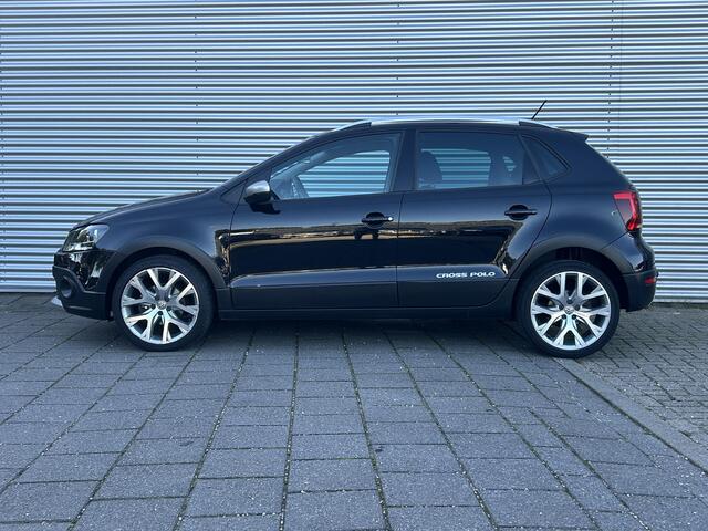 Volkswagen POLO 1.2 TSI Cross