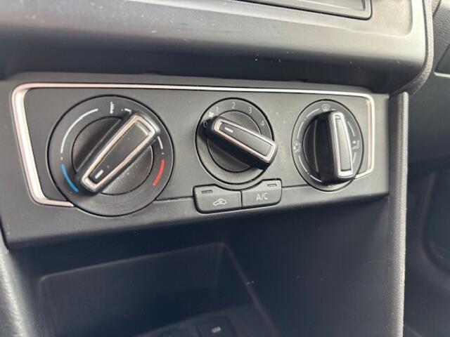 Volkswagen POLO 1.2 TSI Comfortline Business R