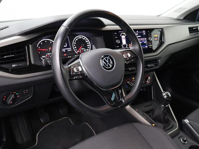 Volkswagen POLO 1.0 TSI Comfortline | 95 PK | Navigatiesysteem | Parkeersensoren | Climate control |