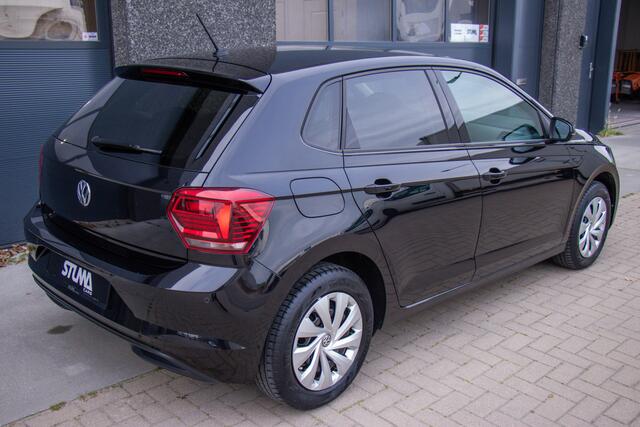 Volkswagen POLO 1.0 Comfortline Business | Climate | Stoelverwarming | Stuurbediening | Bluetooth | 2 X PDC | Front Assist | Deep Black Pearl Metallic | Dealer Onderhouden | Garantie