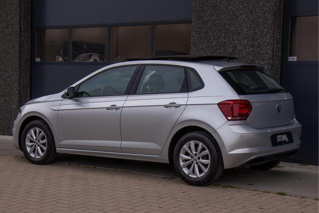 Volkswagen POLO 1.0 TSI Highline | Pano | LED | Climate | Stoelverwarming | ACC | Sfeer | Spiegelpakket | Stuurbediening | Navigatie | Front Assist | 2 X PDC | Garantie