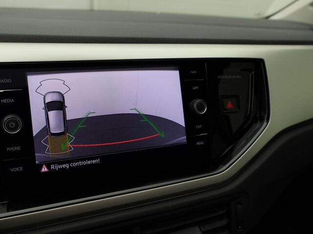 Volkswagen POLO 1.0TSI/95PK Move · Panoramadak · Camera + Parkeersensoren · Navigatie · Garantie tot januri 2026
