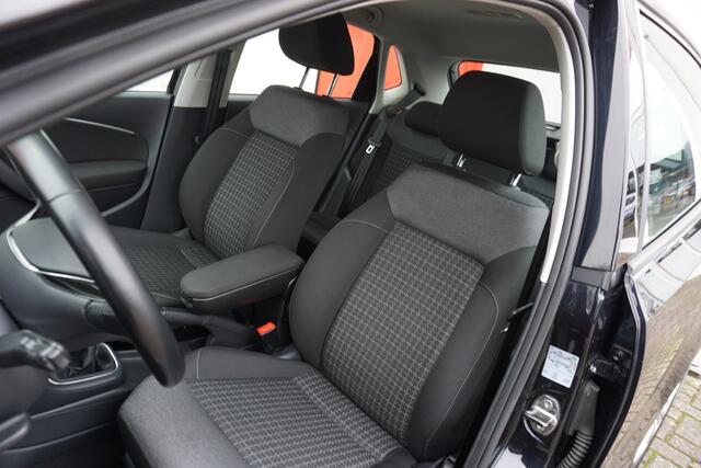 Volkswagen POLO 1.2 TSI Comfortline Business R | Origineel NL | Navigatie | Cruise Control |