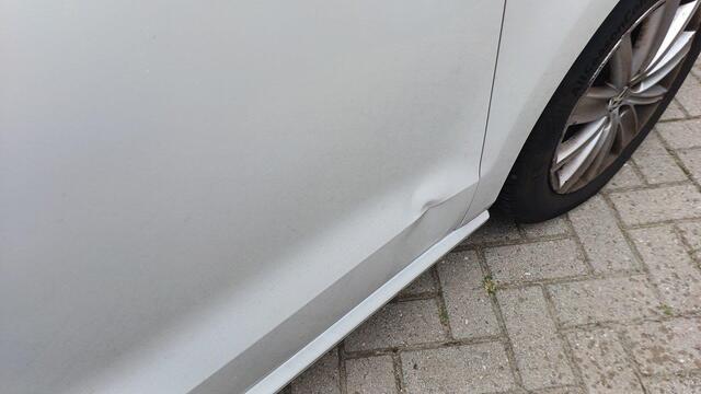 Volkswagen POLO 1.2 TSI Comfortline Connected Series | Airco | Lichtmetalen Velgen | Pakeer sensoren |