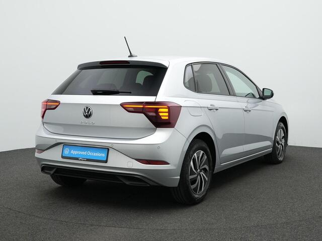 Volkswagen POLO 1.0 TSI 95 pk DSG Life Edition | Achteruitrijcamera | Navigatie | Stoelverwarming | Adaptive Cruise