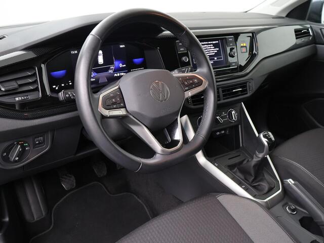 Volkswagen POLO 1.0 TSI Life | 95 PK | Achteruitrijcamera | Adaptive cruise control | Apple Carplay/Android Auto |