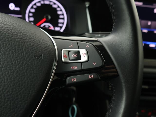 Volkswagen POLO 1.0 TSI R-Line Edition | 95 PK | Climate control | Apple Carplay/Android Auto | Parkeersensoren | R-Line |