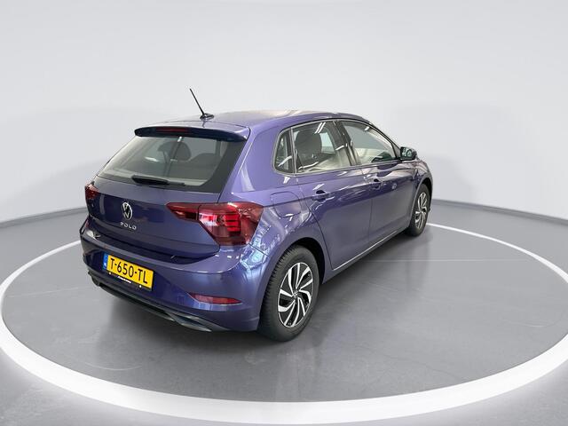 Volkswagen POLO 1.0 TSI 95pk Life · Apple/Android Car Play · Camera · Stoelverwarming · Airco · Navigatie · Keyless · 15'' Inch · Garantie t/m 11-09-2027 of 100.000km