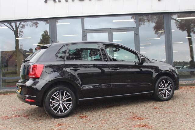 Volkswagen POLO 1.0 Comfortline Connected Series