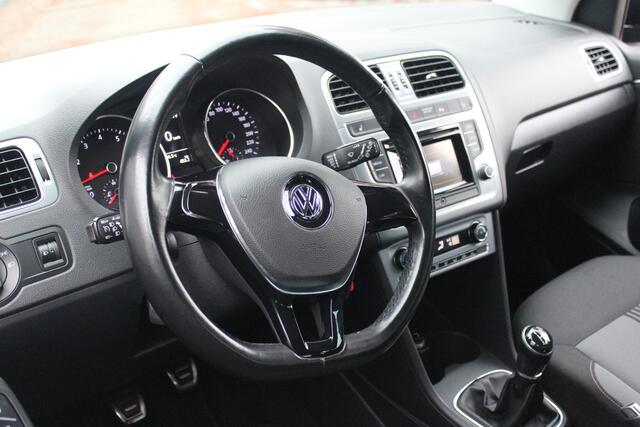 Volkswagen POLO 1.0 Comfortline Connected Series
