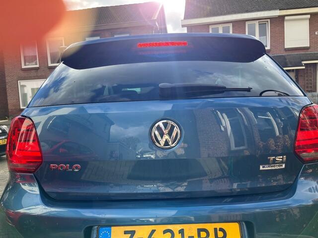 Volkswagen POLO 1.2 TSI HIGHLINE R-Line