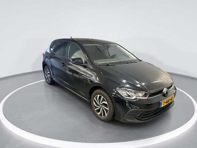 Volkswagen POLO 1.0 TSI 95pk Life · Apple/Android Car Play · Navigatie · P-Sensoren · Draadloos Opladen · 15'' Inch · Garantie t/m 28-08-2027 of 100.000km