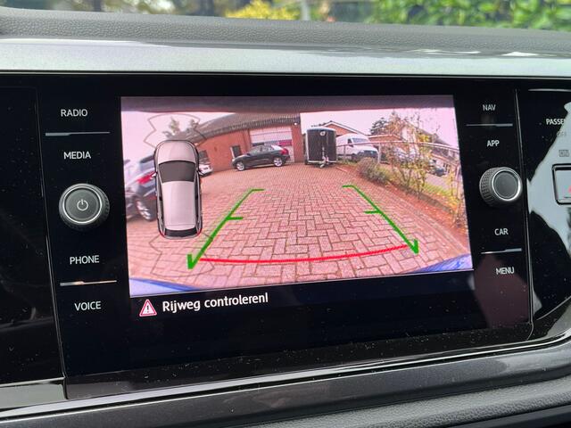 Volkswagen POLO 2.0 TSI GTI. Adaptief Cruise, Camera, Milltek, 18"LMV, Led Koplampen