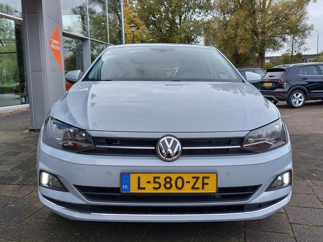 Volkswagen POLO 1.0 TSI 96pk DSG Highline Executive 5-Deurs | Navi | Apple Carkit+Android Auto | Clima | Adap.Cruise | Stoelverwarming | Sfeerverlichting | Pdc V+A | Licht+Regensensor | Mistlampen | 16''lm