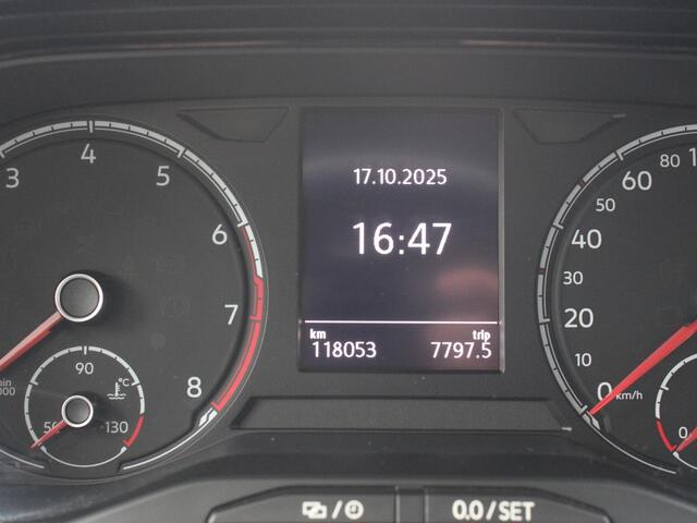 Volkswagen POLO 1.0 MPI Comfortline | NAVIGATIE | STOELVERWARMING |