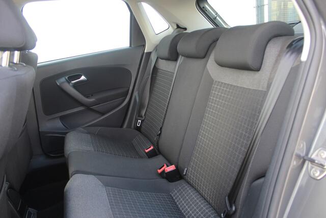 Volkswagen POLO 1.0 Comfortline Connected Series Airco I Elek ramen