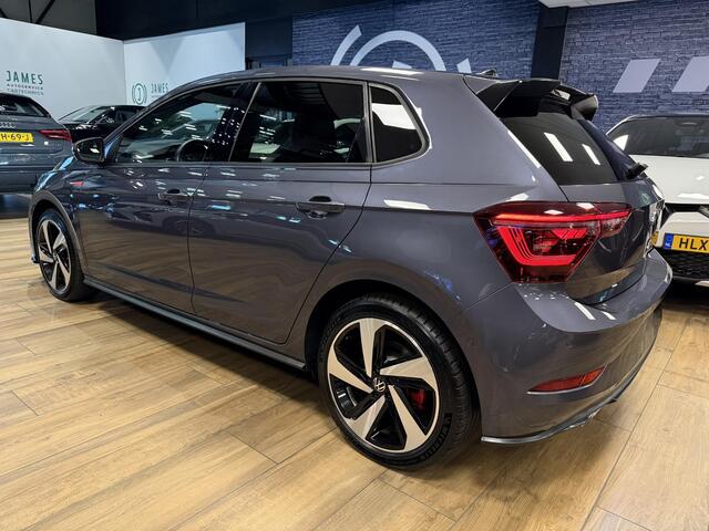 Volkswagen POLO 2.0 TSI GTI |CarPlay|Stoelverwarming|17" Inch lichmetaal|Sperdifferentieel (XDS)