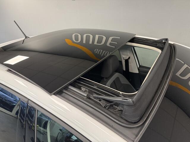 Volkswagen POLO 1.0 Panoramdak/Parkeersensoren/Stoelverwarming