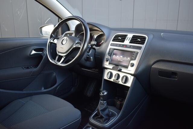 Volkswagen POLO 1.0 TSI BlueMotion Airco | Carplay | Full Map Navi | Cruise Control | Isofix