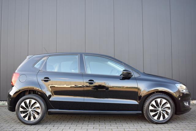 Volkswagen POLO 1.0 TSI BlueMotion Airco | Carplay | Full Map Navi | Cruise Control | Isofix