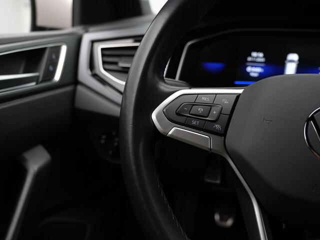 Volkswagen POLO 1.0 TSI 95 pk R-Line | Parkeersensoren voor/achter | Adaptive Cruise | Carplay