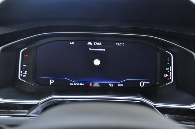 Volkswagen POLO 1.0 TSI DSG R-Line PANODAK VIRTUAL MATRIX LED NAVIGATIE