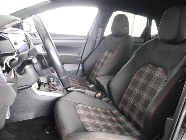 Volkswagen POLO 2.0 TSI GTI 20PK DSG | Digitaal dashboard | Navigatie | Parkeersensoren voor + achter | 18"LM velgen |