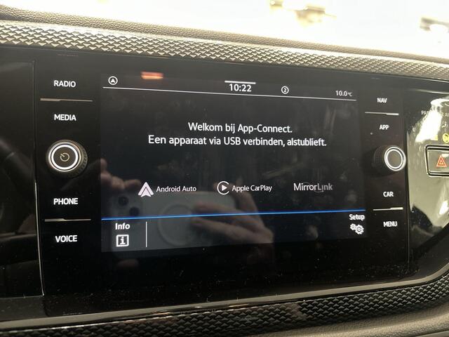 Volkswagen POLO 1.0 TSI 95pk Life · Apple/Android Car Play · Navigatie · P-Sensoren · DAB · Airco · 15'' Inch · Garantie t/m 26-10-2027 of 100.000km