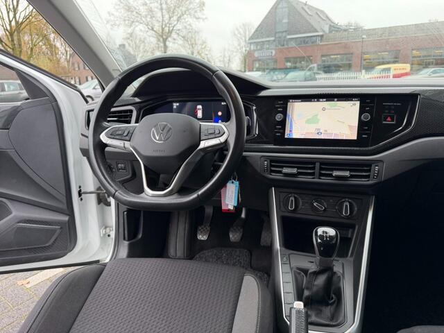 Volkswagen POLO 1.0TSI 95pk Navi Carplay Led 5-Deurs Airco bj2022