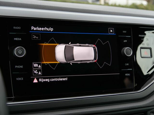 Volkswagen POLO 1.0 TSI 96PK Automaat R-Line Edition | CARPLAY | CAMERA | CRUISE CONTROL |