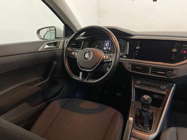 Volkswagen POLO 1.0 TSI Comfortline Business PDC. Cruise. 5-Deurs!