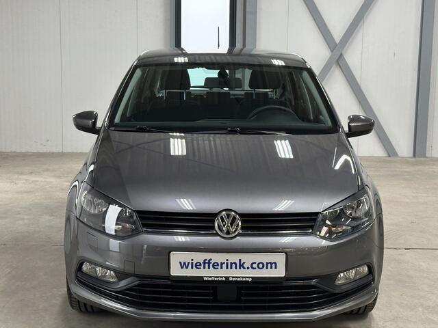 Volkswagen POLO 1.2 TSI Highline 90pk | Bluetooth | Stoelverwarming | Airco