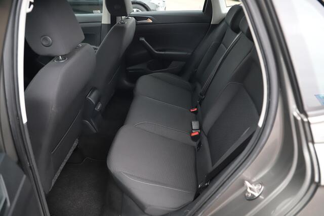 Volkswagen POLO 1.0 TSI Comfortline Business 116PK! 16 inch LMV LED Clima Navigatie Carplay Android Park Assist Adaptive Cruise